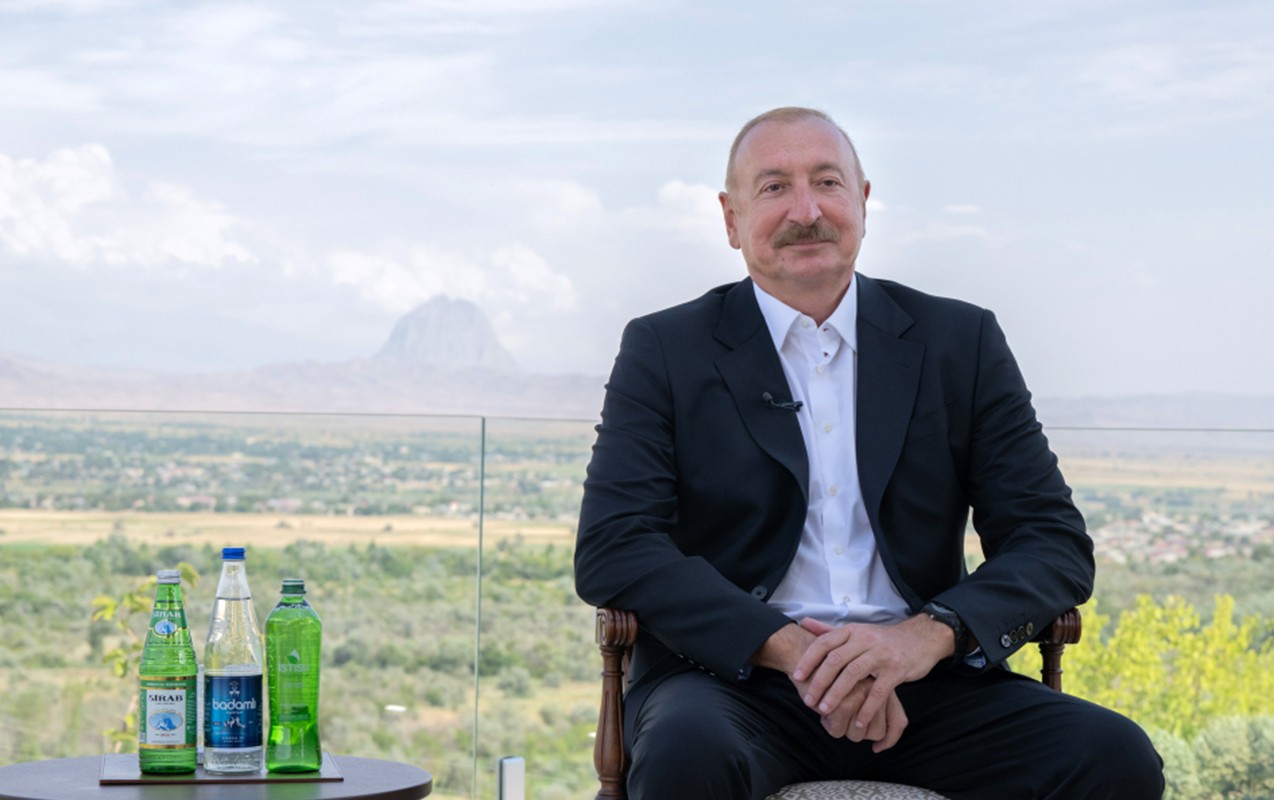 Gürcüstan mətbuatından Azərbaycan Prezidentinə böyük diqqət