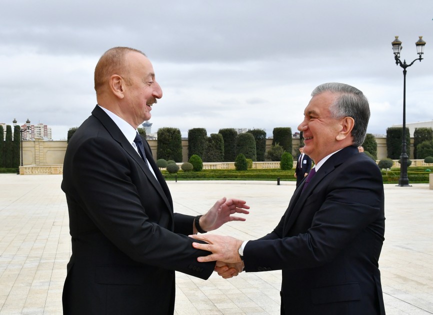İlham Əliyev Özbəkistanın Milli İnformasiya Agentliyinə müsahibə verib